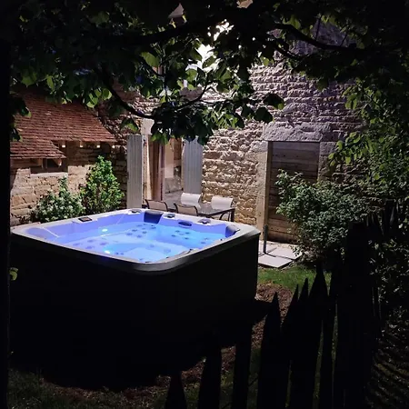 Hotel Domaine Du Moulin De Jeanne Courlaoux